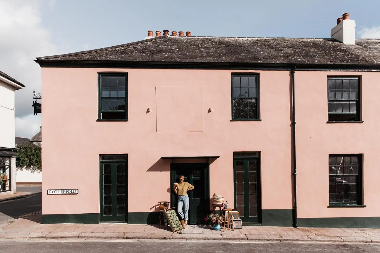 Where to Stay in Devon: 6 Best-Rated Hotels for Every Traveller