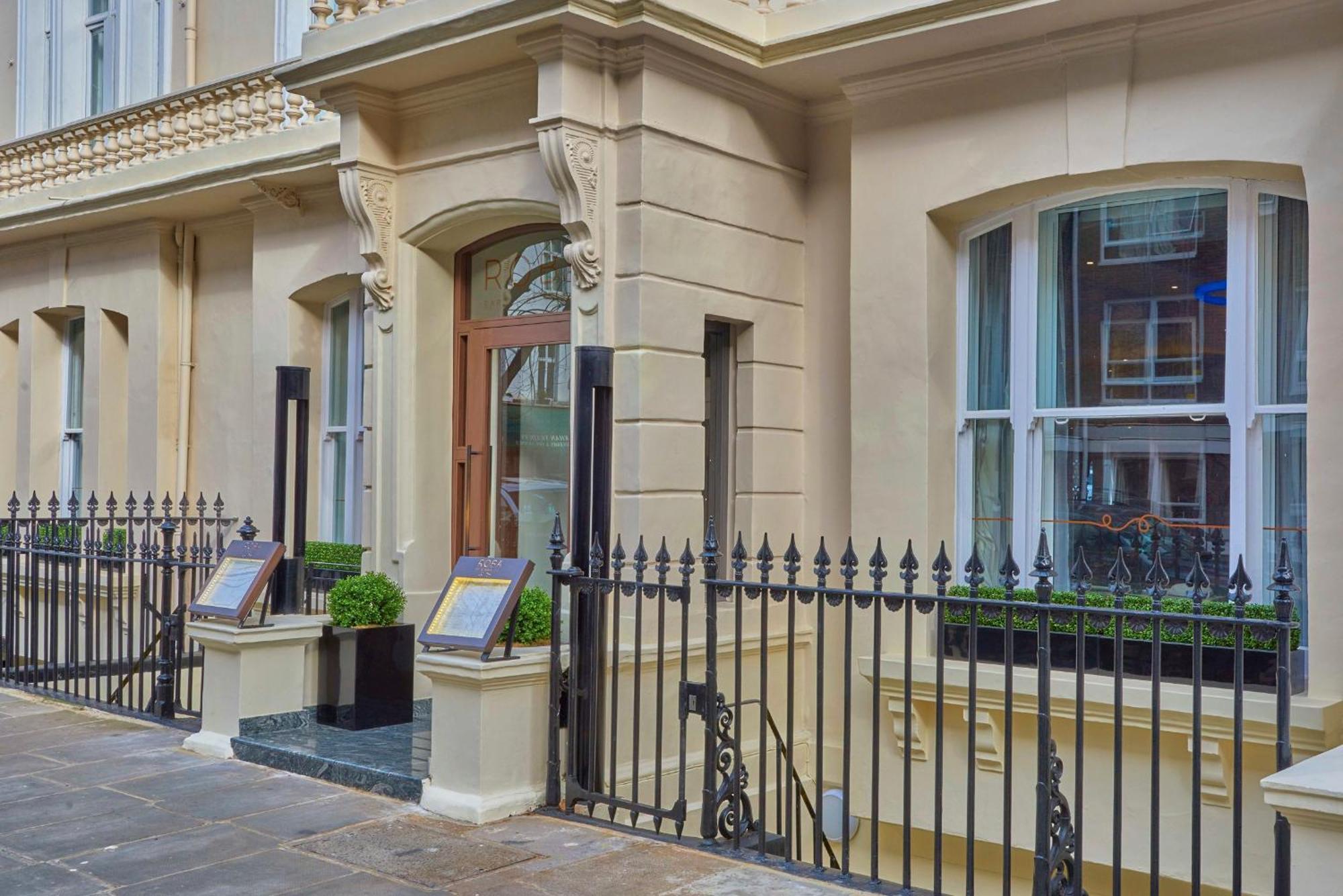 Staying in Paddington: 5 Four-Star Hotels Compared